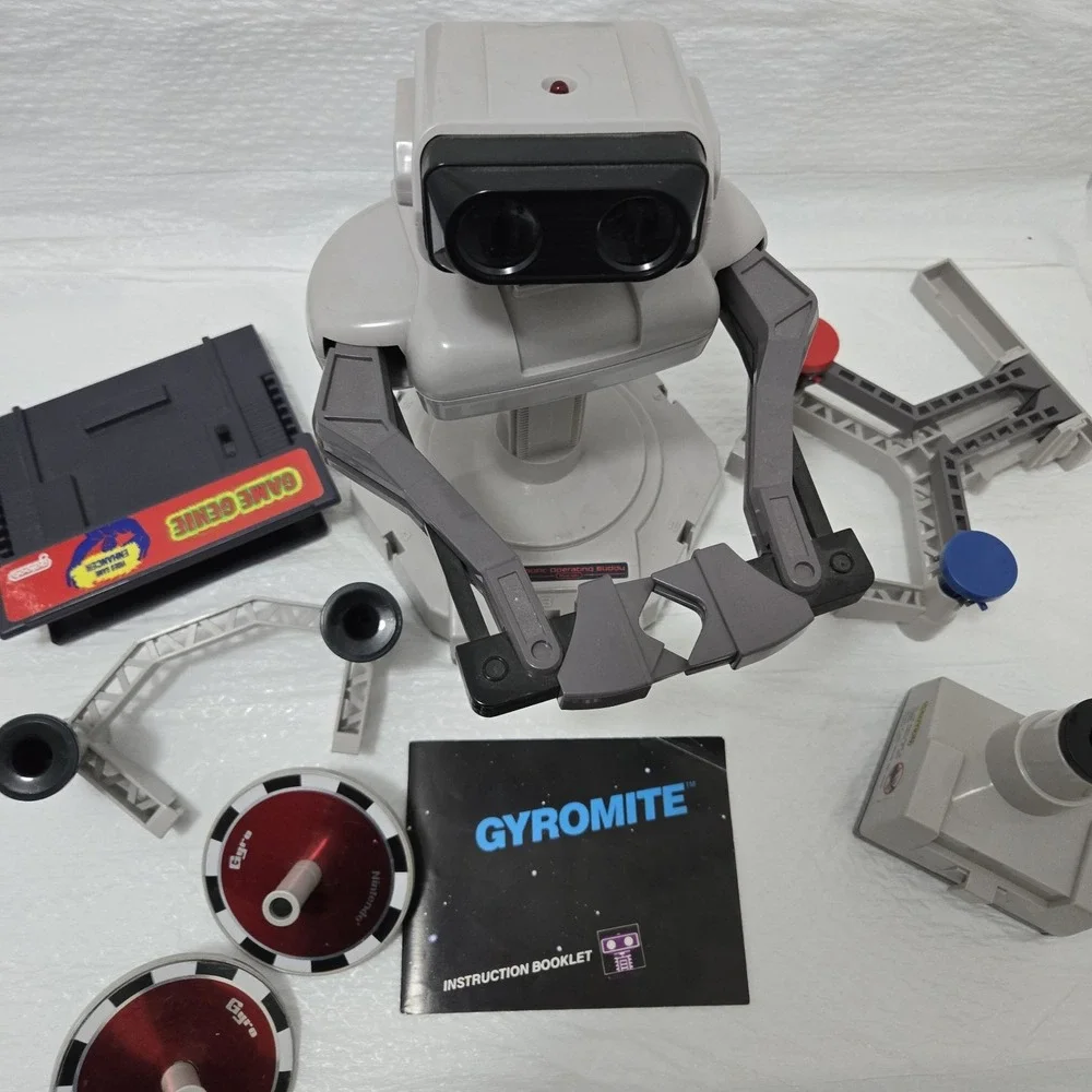 Nintendo NES R.O.B. Robot Gyromite Accessories Manual Game Genie Untested